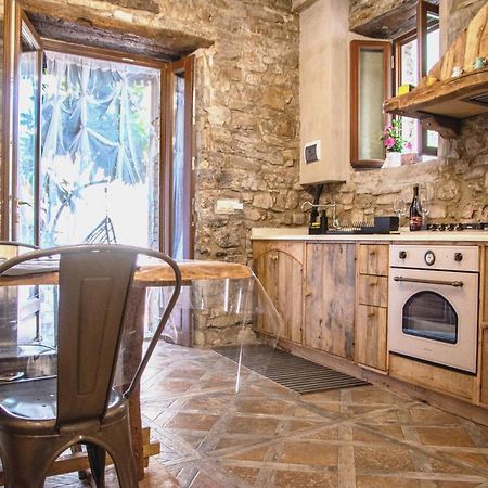 Apartament Il Nido Di Matilde _Monolocale Design Sul Fiume_ Rossena Zewnętrze zdjęcie