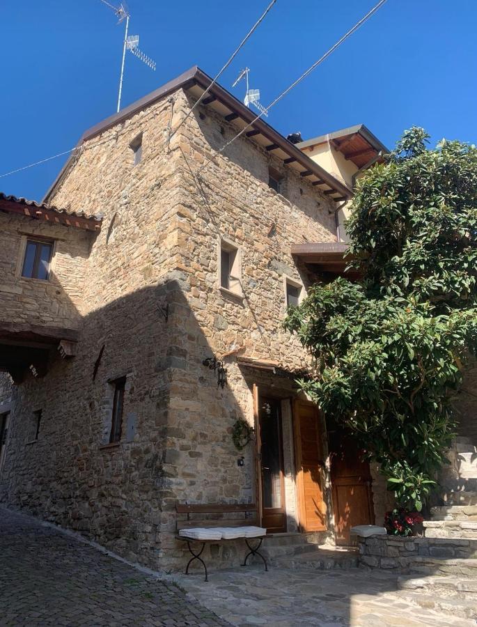 Apartament Il Nido Di Matilde _Monolocale Design Sul Fiume_ Rossena Zewnętrze zdjęcie