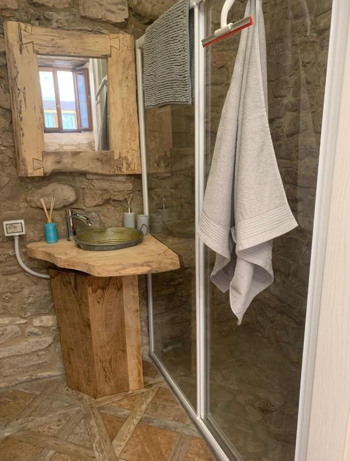 Apartament Il Nido Di Matilde _Monolocale Design Sul Fiume_ Rossena Zewnętrze zdjęcie