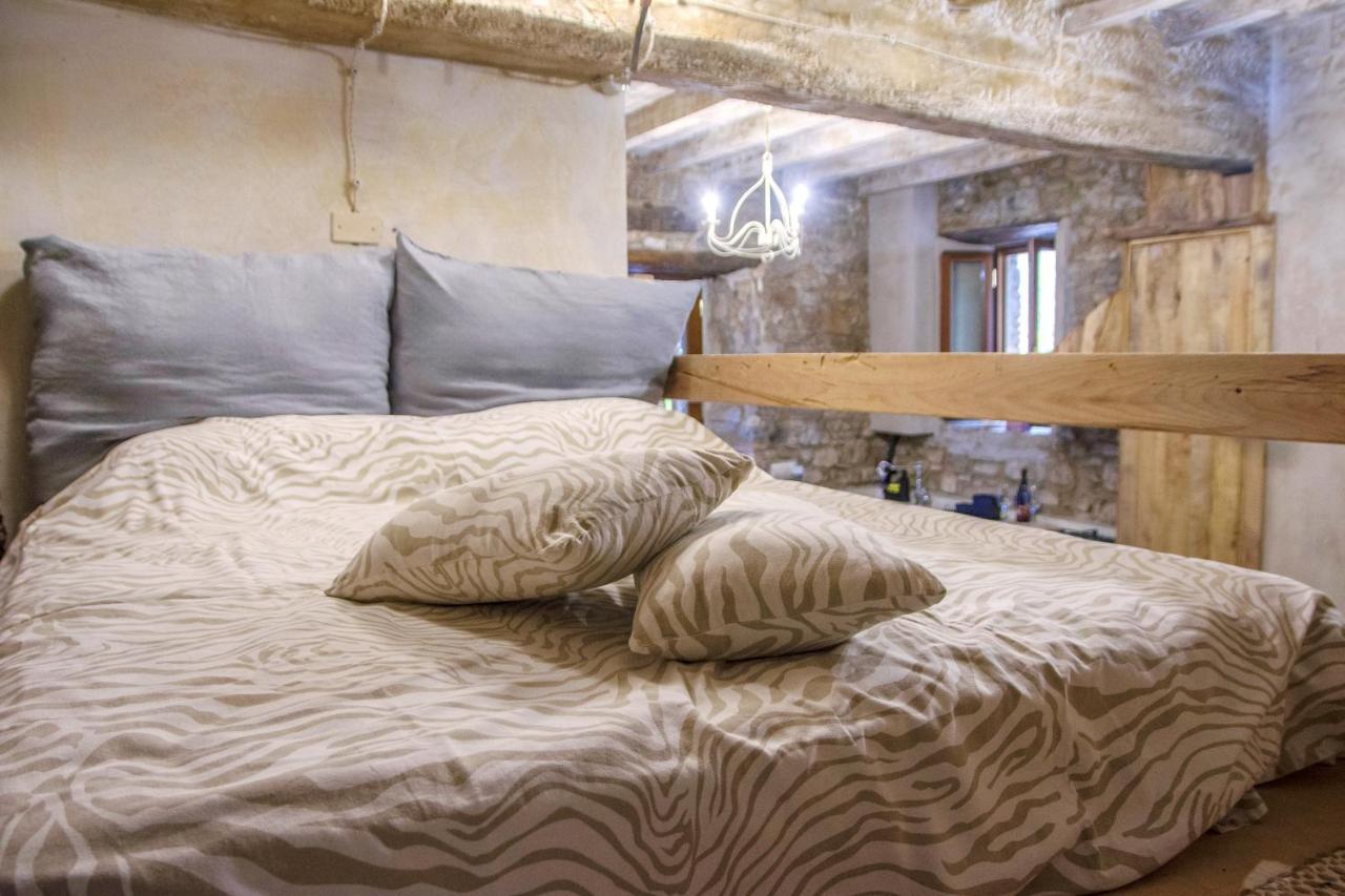Apartament Il Nido Di Matilde _Monolocale Design Sul Fiume_ Rossena Zewnętrze zdjęcie